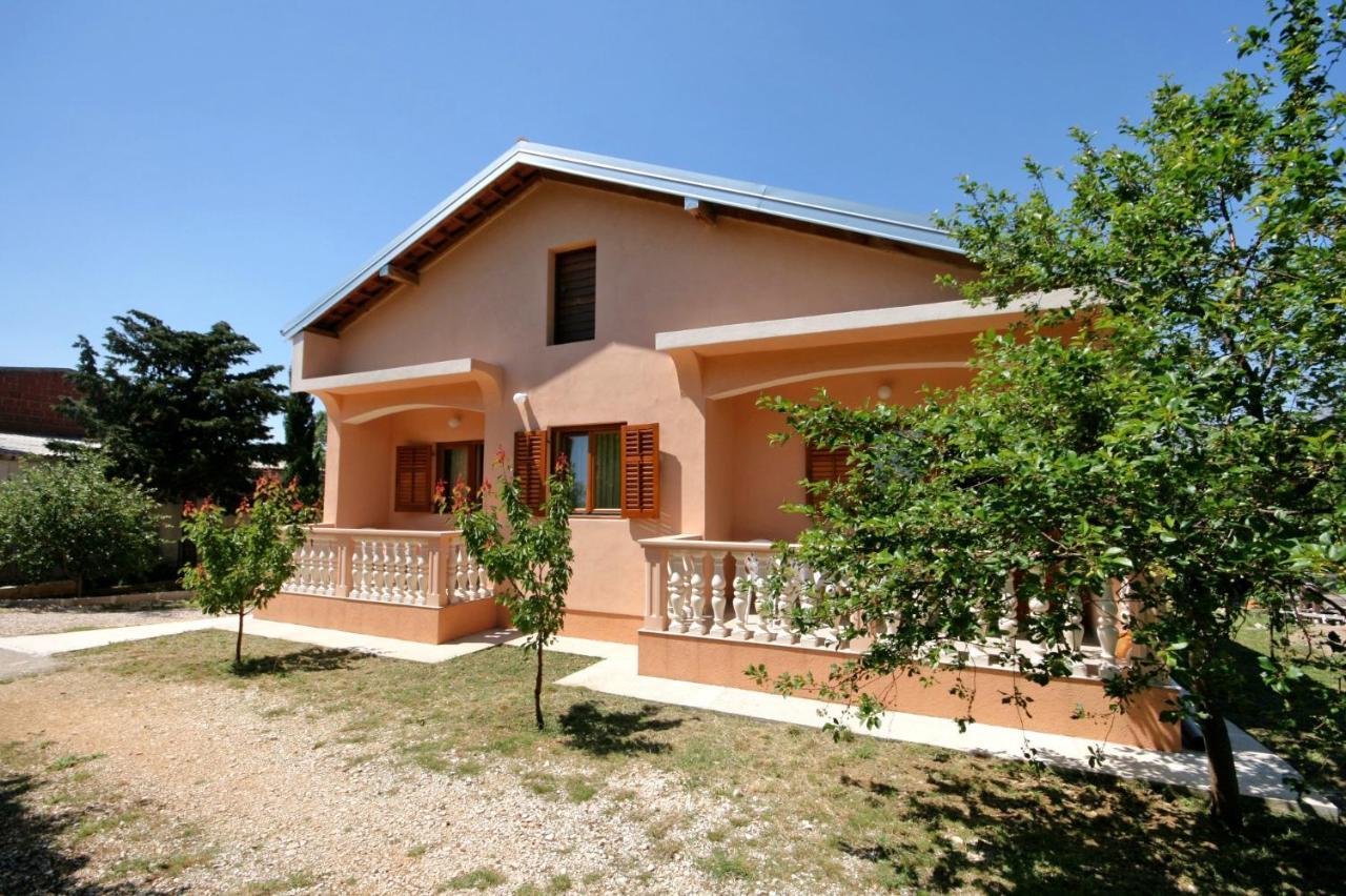 Apartments With A Parking Space Rovanjska, Paklenica - 6209 Bagian luar foto